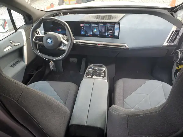WB523CF07NCK63449 2022 BMW IX - Image 8