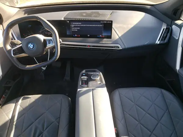 WB523CF08NCK59961 2022 BMW IX - Image 8