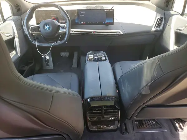 WB523CF08RCN95535 2024 BMW IX - Image 8