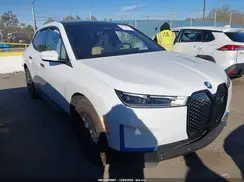 WB523CF08RCS01595 2024 BMW IX