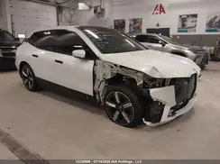 WB523CF09RCN32136 2024 BMW IX
