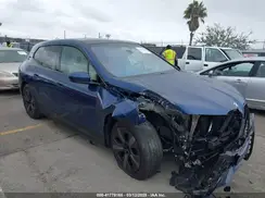 WB523CF09RCN50099 2024 BMW IX