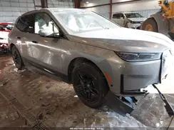 WB523CF09RCN71549 2024 BMW IX