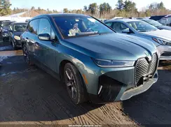 WB523CF0XNCK55328 2022 BMW IX