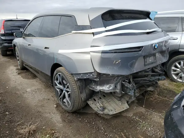 WB523CF0XRCN30556 2024 BMW IX - Image 2