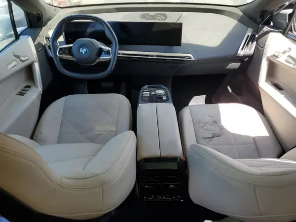 WB523CF0XRCN62357 2024 BMW IX - Image 8