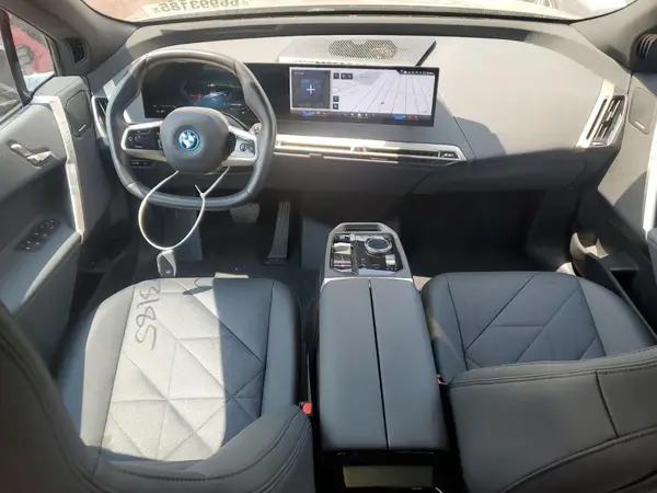 WB523CF0XRCN72175 2024 BMW IX - Image 8