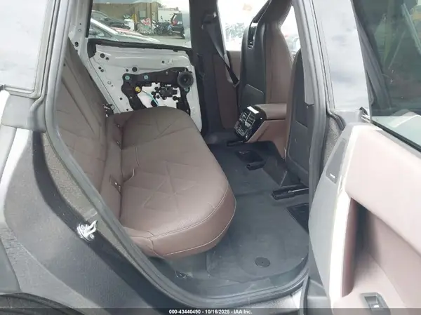 WB523CF0XRCP23564 2024 BMW IX - Image 8