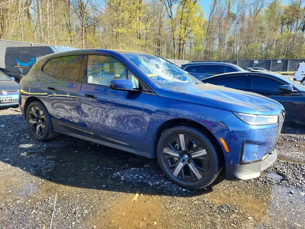 2024 BMW IX COPART lot 48491006 auction photo 4