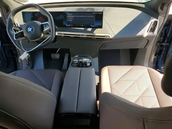 WB523CF0XSCU48350 2025 BMW IX - Image 8