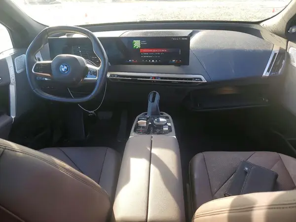 WB533CF00RCN49864 2024 BMW IX - Image 8