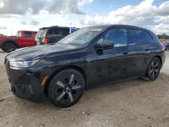 WB533CF01SCS32570 2025 BMW IX