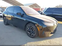 WB533CF03SCS28505 2025 BMW IX