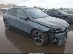 WB533CF05PCM54813 2023 BMW IX
