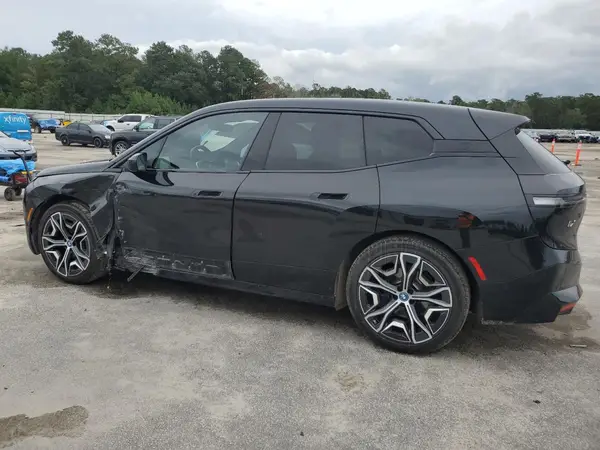 WB533CF09PCM56404 2023 BMW IX - Image 2