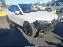 WB533CF09SCS25401 2025 BMW IX