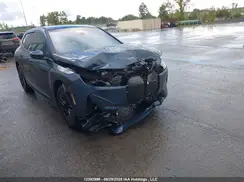 WB543CF08TCV24920 2026 BMW IX