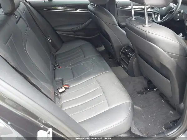 WBA13AG00MCF08285 2021 BMW 5ER - Image 8