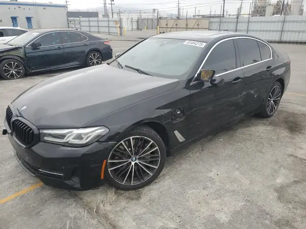 WBA13AG00NCK20233 2022 BMW 5ER - Image 1