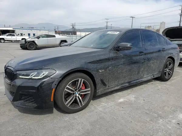 WBA13AG01NCH63769 2022 BMW 5ER - Image 1