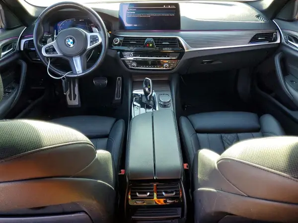 WBA13AG04MCF12744 2021 BMW 5ER - Image 8
