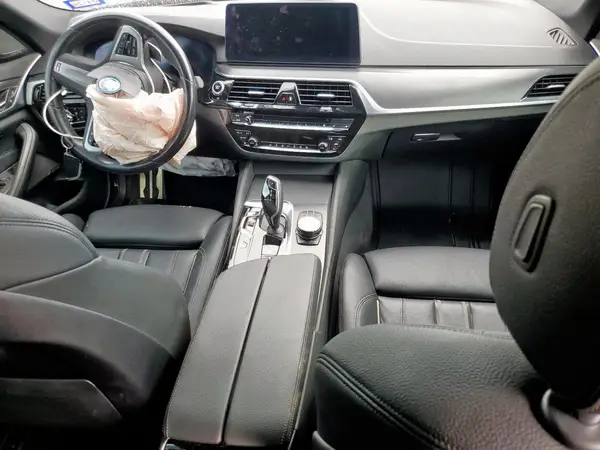WBA13AG04NCK76742 2022 BMW 5ER - Image 8