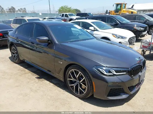 WBA13AG05PCL73810 2023 BMW 5ER - Image 1