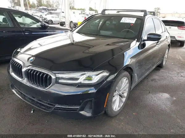 WBA13AG07MCF87003 2021 BMW 5ER - Image 2