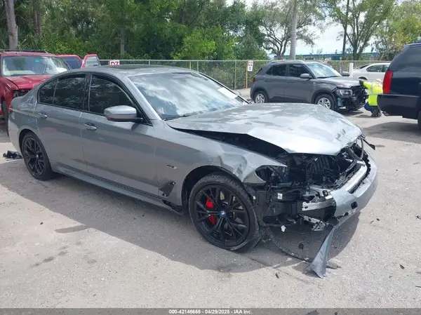 WBA13AG07PCN20158 2023 BMW 5ER - Image 1