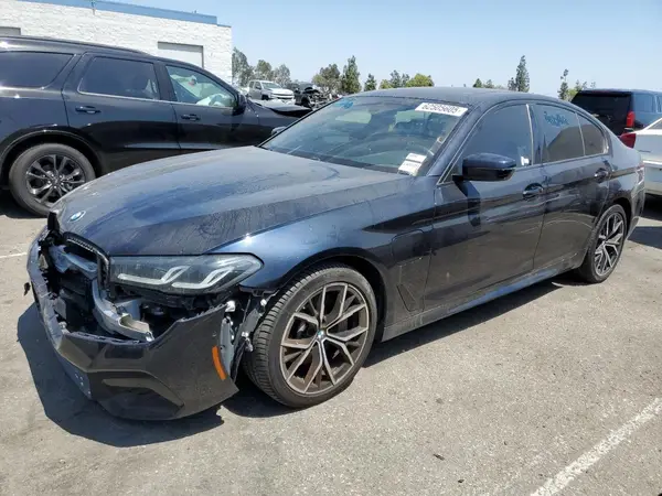 WBA13AG08MCF54561 2021 BMW 5ER - Image 1