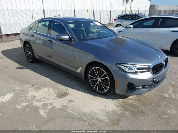 WBA13AG08MCG67152 2021 BMW 5ER - Image 1