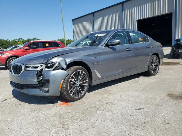 WBA13AG09NCH72025 2022 BMW 5ER - Image 1
