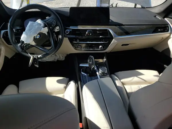 WBA13AG09NCH72025 2022 BMW 5ER - Image 8