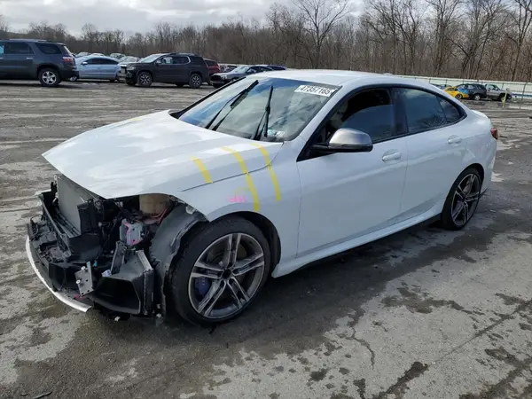 WBA13AL00L7F42644 2020 BMW M2 - Image 1