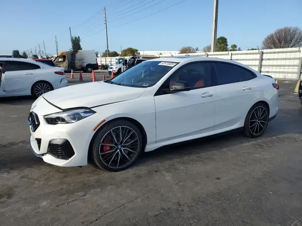 WBA13AL09R7N74420 2024 BMW M2 - Image 1