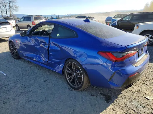 WBA13AR00MCF75949 2021 BMW M4 - Image 2