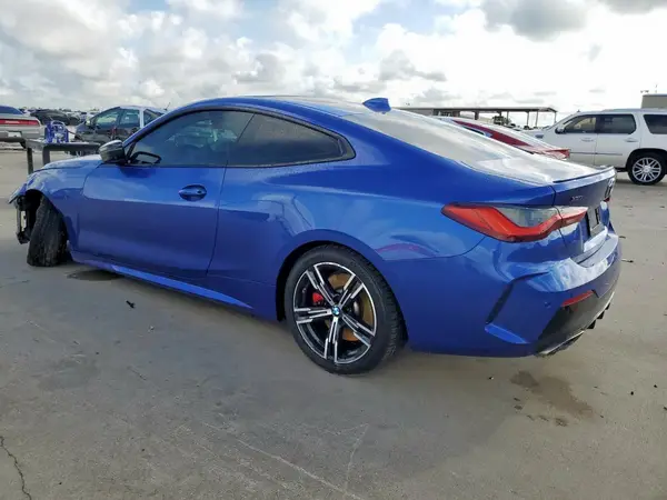 WBA13AR04MCG80154 2021 BMW M4 - Image 2