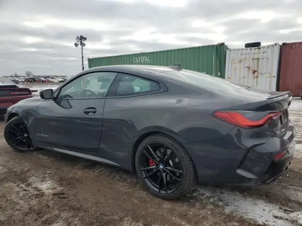 WBA13AR04NCJ02389 2022 BMW M4 - Image 2