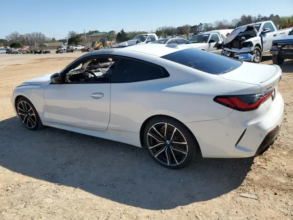 WBA13AR07MCF85507 2021 BMW M4 - Image 2