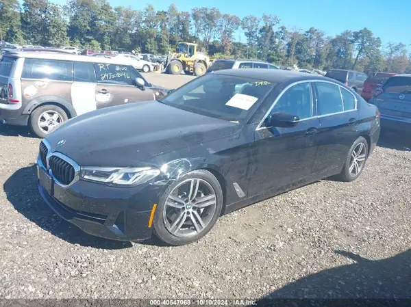 WBA13BJ02NWX40186 2022 BMW 5ER - Image 2