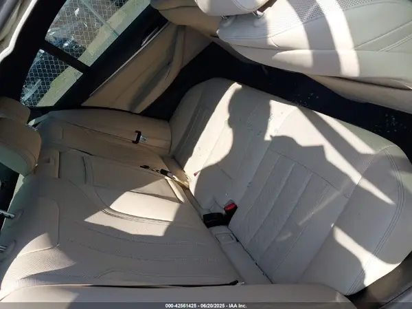 WBA13BJ04MCG25558 2021 BMW 5ER - Image 8