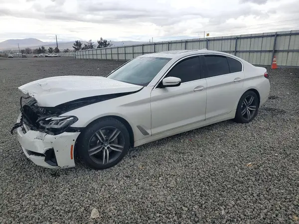 WBA13BJ05MCF25128 2021 BMW 5ER - Image 1