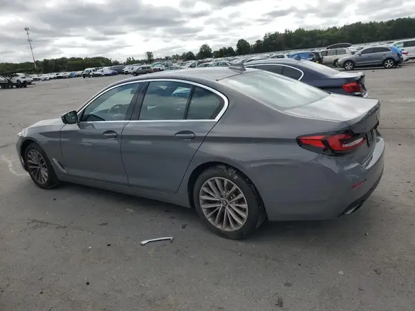 WBA13BJ05NCJ18120 2022 BMW 5ER - Image 2