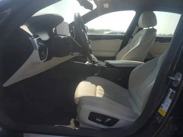 2021 BMW 5 Series auction photo 7