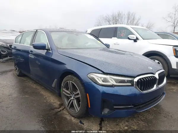 WBA13BJ07NWX58215 2022 BMW 5ER - Image 1