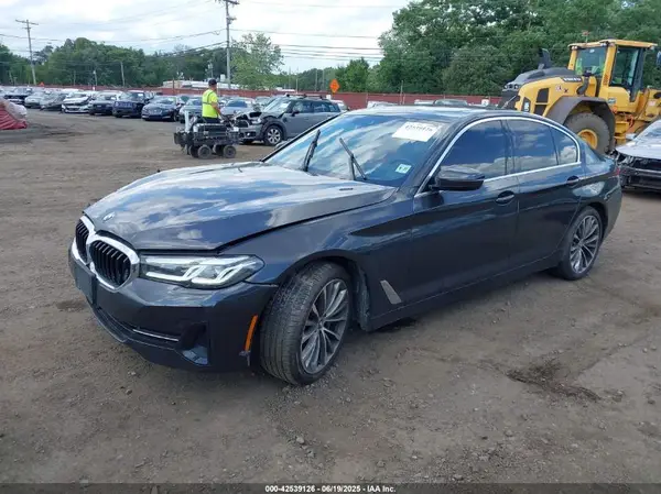 WBA13BJ07PCL27152 2023 BMW 5ER - Image 2