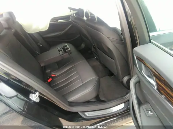 WBA13BJ08MWX01861 2021 BMW 5ER - Image 8