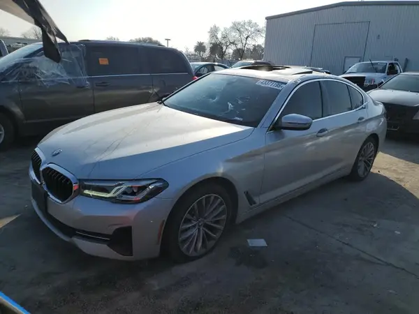WBA13BJ08MWX25707 2021 BMW 5ER - Image 1