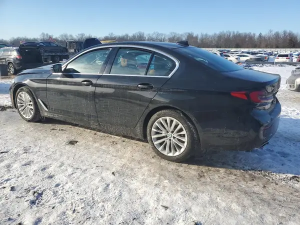 WBA13BJ09MWX37364 2021 BMW 5ER - Image 2