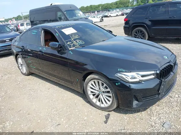WBA13BJ09NWX39309 2022 BMW 5ER - Image 1